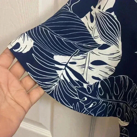 Lulus Savanna Navy Blue Floral Maxi Dress - Picture 5 of 8